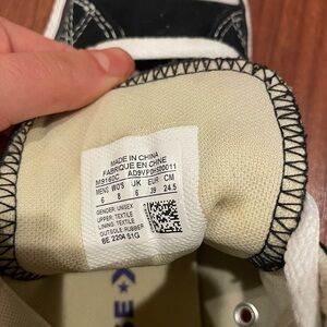 Women’s size 8 black converse